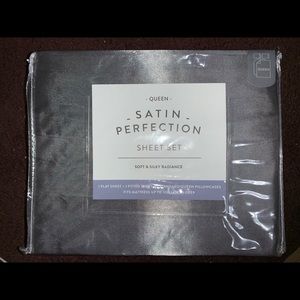 Satin Perfection Sheet Set